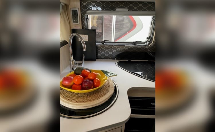 The Gilly – 4 berth Autotrail Motorhome from 2023