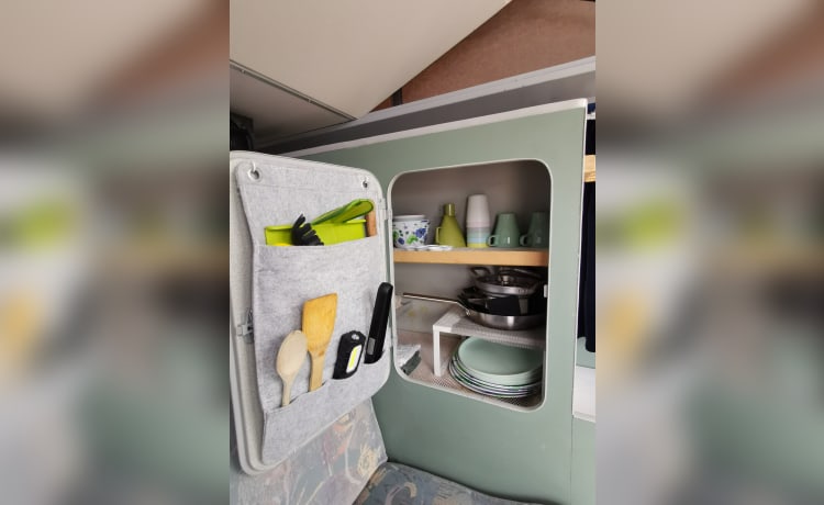 Volkswagen T4, camper extra lungo con tetto sollevabile 