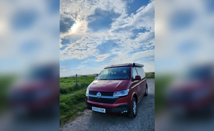 Ruby – Luxe transporter 6.1 auto-campervan uit 2023