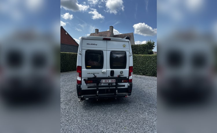 Hobby – 3p Fiat campervan uit 2021