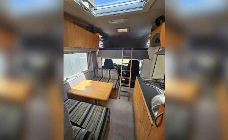 Fiat 4 person alcove camper