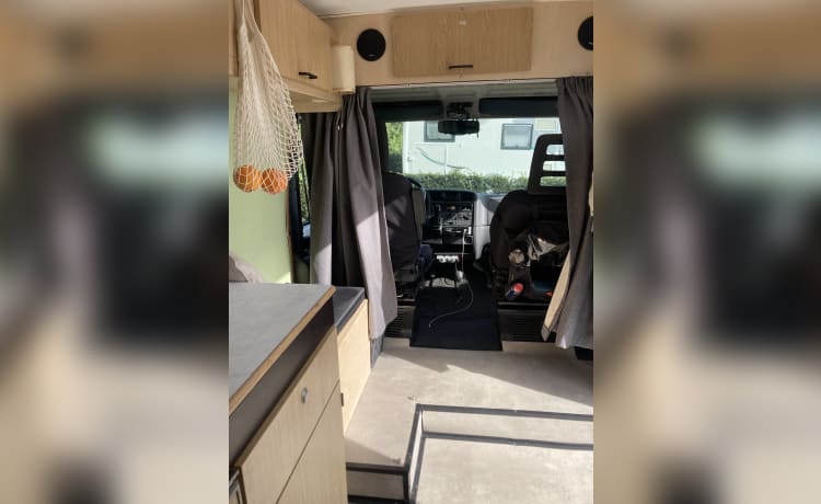 Moes – Fiat Ducato uit '98 voor twee personen