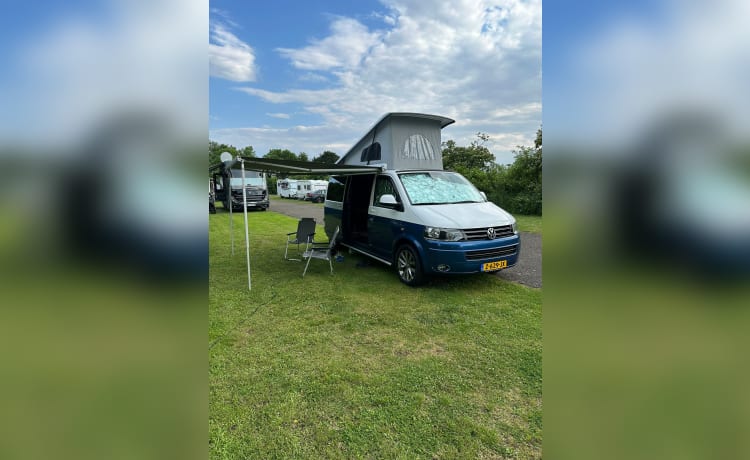 Magnifique camping-car Volkswagen T5 allongé. 180 ch