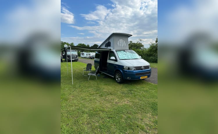 Prachtige verlengde volkswagen t5 camper. 180 pk