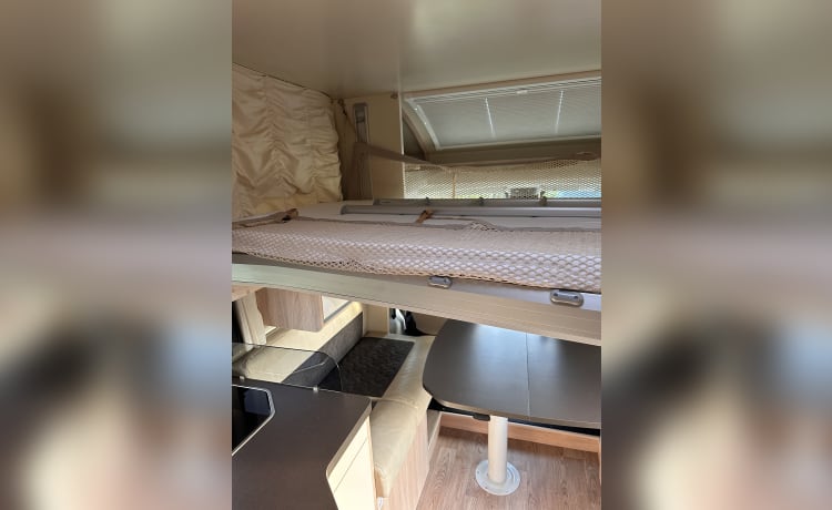 Mobil-home tout équipé et neuf