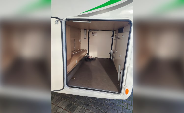 Forster – NEUER Wintercamper SAT TV Solar