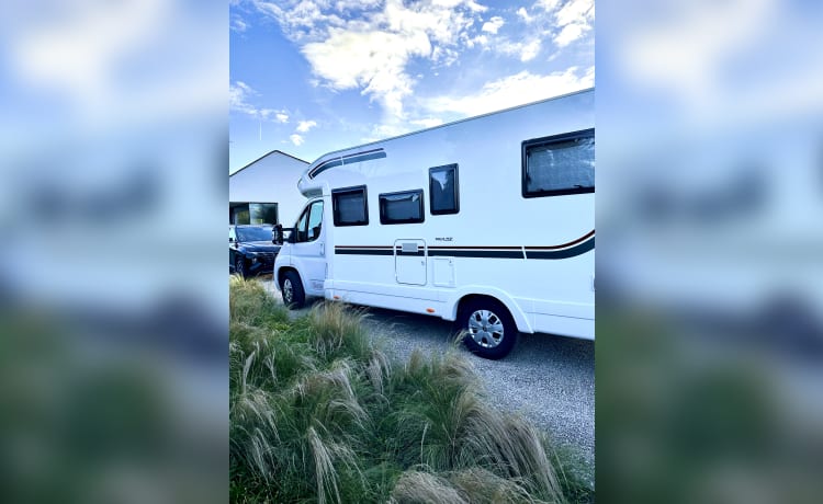 Mobil-home tout équipé et neuf