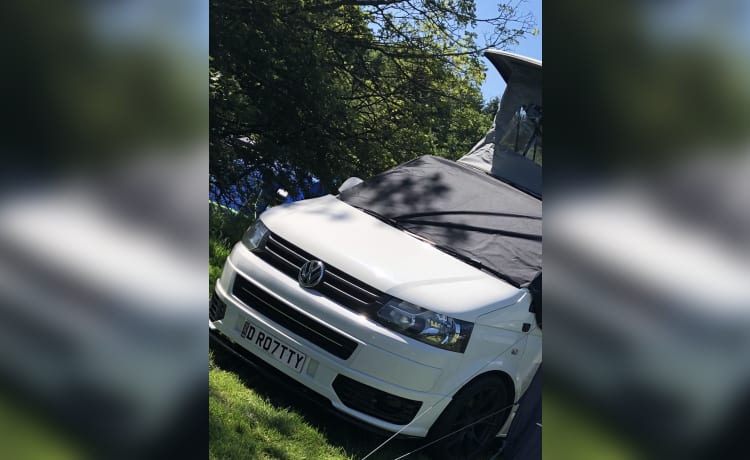 D Rotty – Volkswagen Wohnmobil mit 4 Schlafplätzen aus dem Jahr 2018