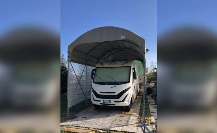 McOscar – Giulia's camper NIEUW en ruim 