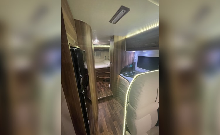 TOP Full Optional Motorhome