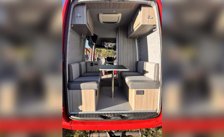 Vinnie – Fully Off-Grid Mercedes High Top (MWB) with heating, shower & toilet