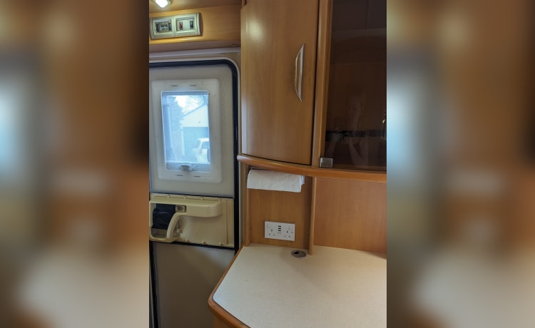 Millie – Family motorhome in great condition