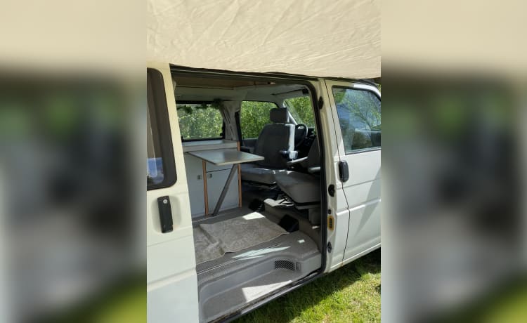  T4, 4 pers met airco, toilet en airfryer - California Coach VW camper