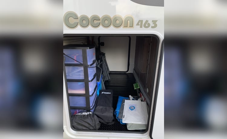 Freedom Rider – Ford Benimar Cocoon 463 Northautokapp 4 pers. (2023)