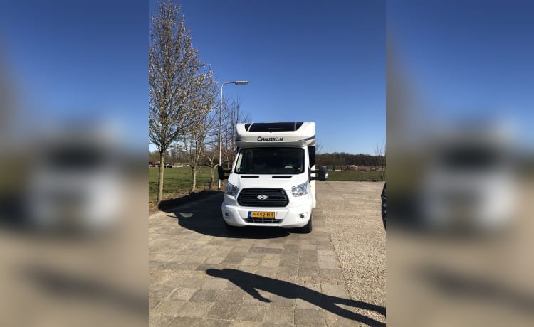 4p Chausson semi-integrated uit 2019