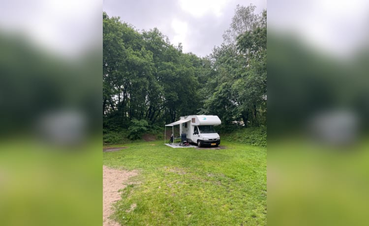 4er Knaus Traveller mit 6 Gurten