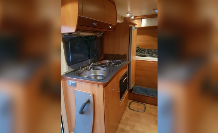 Homecar – Camper familiare completo HomeCar2 con aria condizionata motore