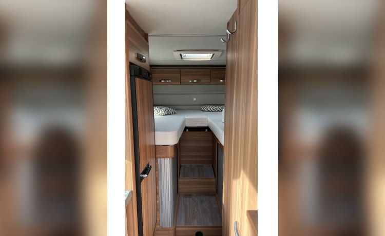 Blue Pepper – Weinsberg Pepper Fijne compacte camper (2020) voor 2 personen