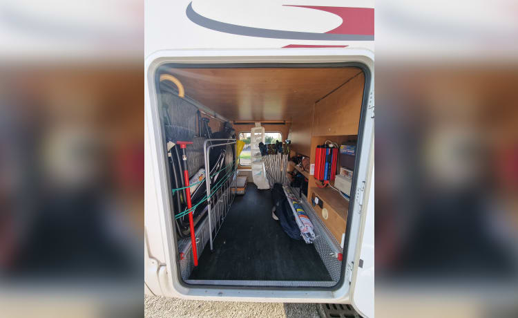 Spazioso motorhome di fascia alta