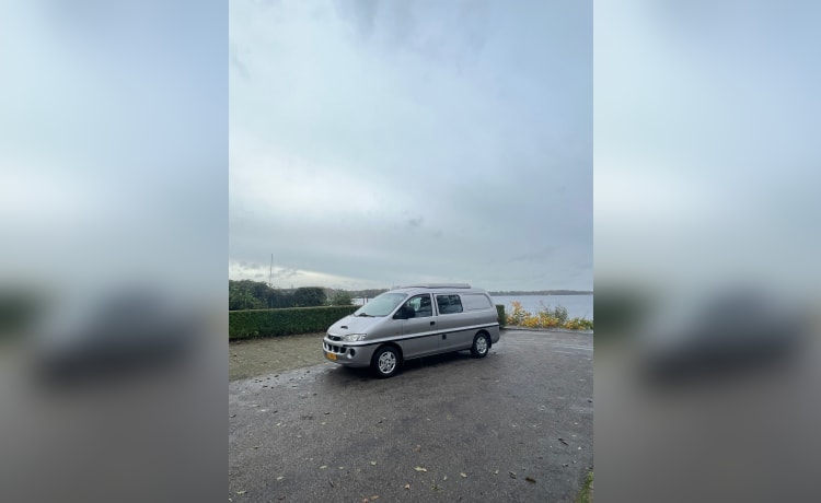 Hyundai 2.5 – 2p Altro camper del 2004