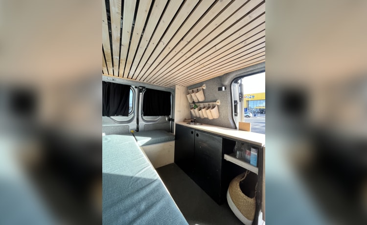 Adventure Bus! – 2 berth Ford campervan from 2017