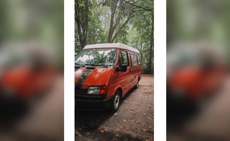 Jacky – Ford Transit vecchia scuola del 1989