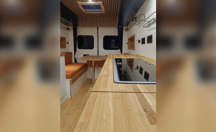 Phoenix_The_Van – 3 berth Peugeot campervan from 2021