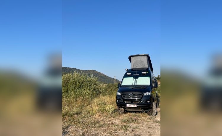 HYMER GRAND CANYON S 4X4 – Autobus Mercedes-Benz 4p août 2023