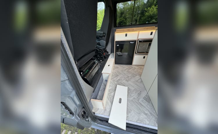 Wildtrack  – 2 berth Renault Master 