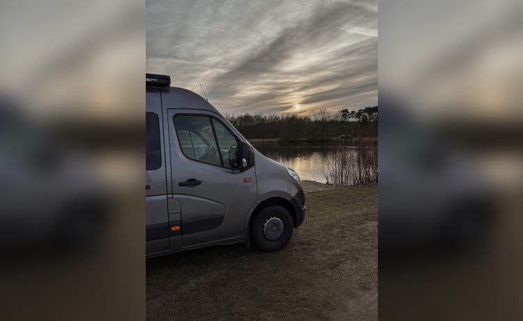 Lejo – 2p Renault bus uit 2018