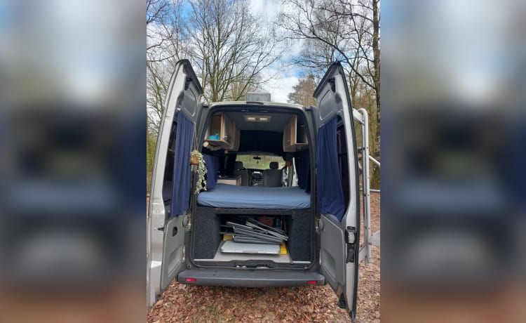 Camping-car compact mais très complet 2 personnes