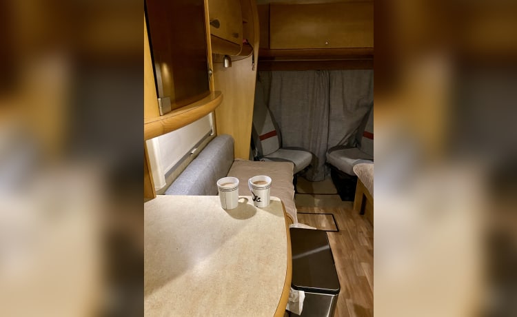 Molly – 2 berth Fiat bus from 2005