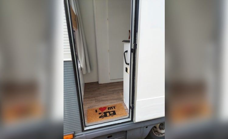 Skip – Gezinscamper 5 personen VT Wonen Stijl