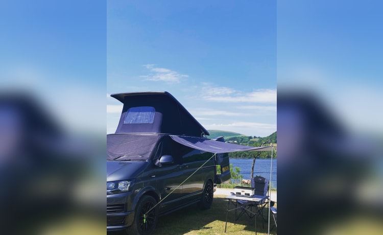 Indy – Camping-car VW automatique de luxe - Récemment converti pour 2023 