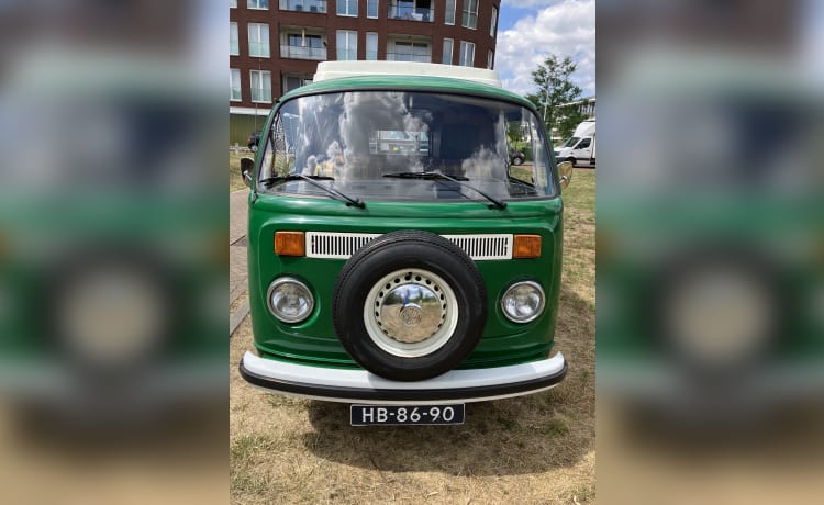 Charmante Volkswagen T2 camperbus uit 1974 - automaat