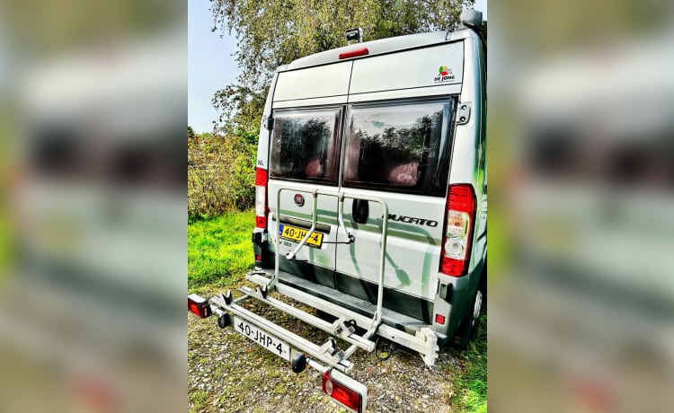 Johnny de Camper – Fiat Ducato Hymer di lusso 