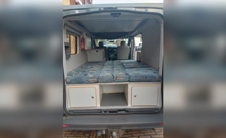 Butler – Camper Renault 4p del 2009