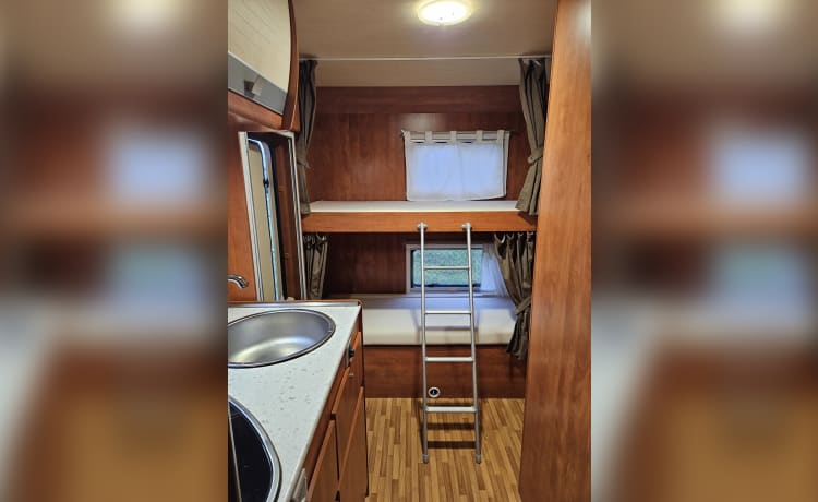 SUN Traveller – Ruime comfortabele familie camper