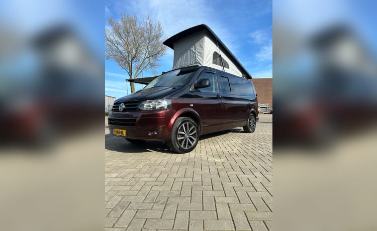 Prachtige verlengde volkswagen t5 camper. 180 pk