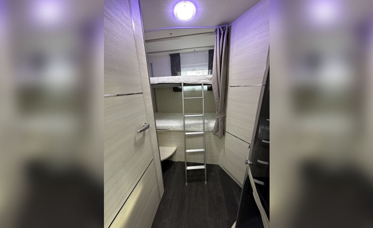 6p Chausson semi-integrated uit 2020