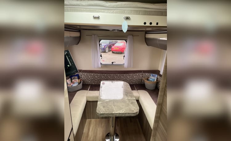 Gs motorhome hire  – Gslocation de camping-cars