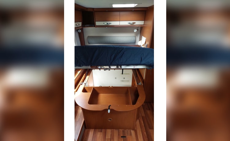 Fibby – 4p Hymer intégré à partir de 2012