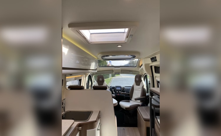 NIEUW! – Camper limited luxury edition - exceptional model