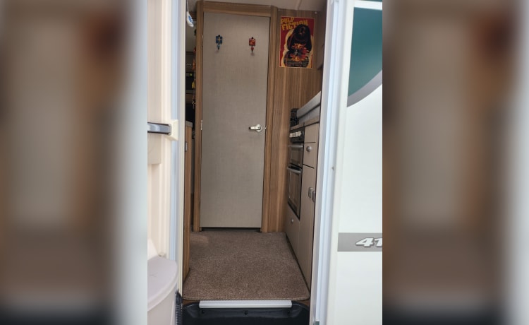 Flossieflo – 2 berth 2014 fully equipped Fiat Bessacarr 