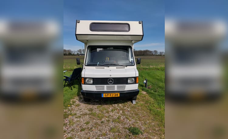 Gouwe Ouwe! – Retro, comfortable, spacious inside and compact outside.