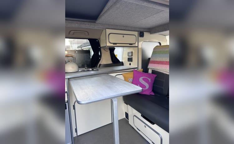 4 berth Toyota campervan from 2005