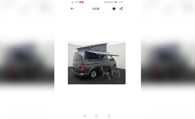 4p Volkswagen California Beach camper van