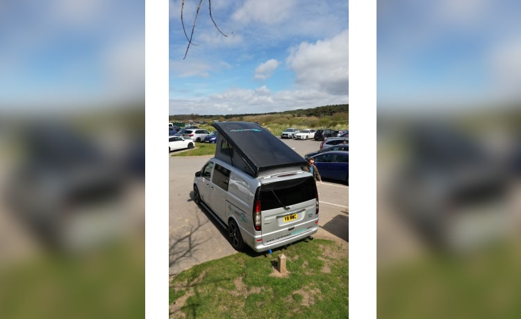 Silver Vito Travel Sport – 4 berth Mercedes-Benz campervan from 2014