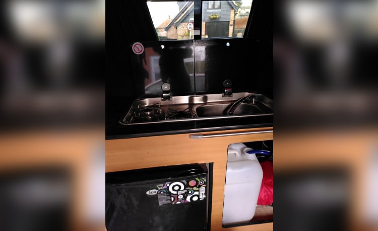 Van Rougue – 2 berth Other campervan from 2015