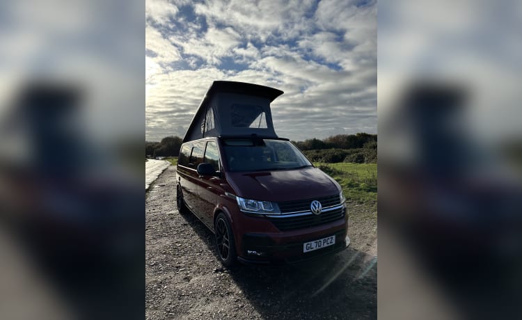 Winnie – Volkswagen Wohnmobil mit 4 Schlafplätzen aus dem Jahr 2020